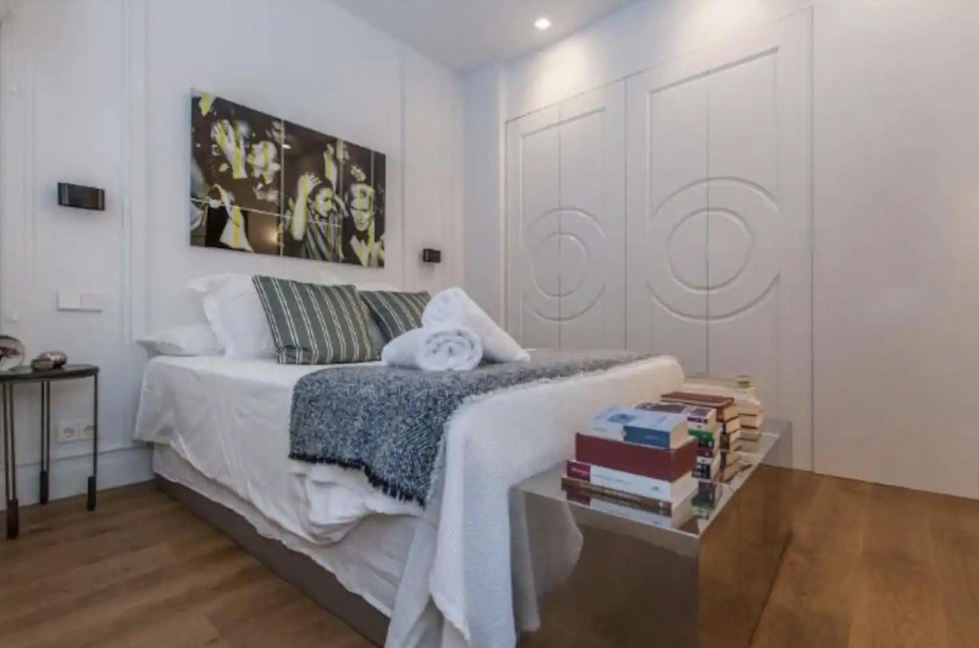 Apartmán Apartamento De Lujo En Neptuno Madrid Exteriér fotografie